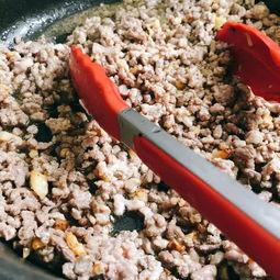 国产一只肉酱在线播放,带你领略地道家常味